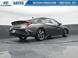 Hyundai ELANTRA 2025 SEL Sport 4 puertas Sedan