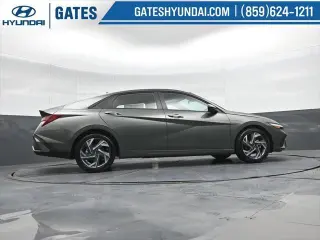 Hyundai ELANTRA 2025 SEL Sport 4 puertas Sedan