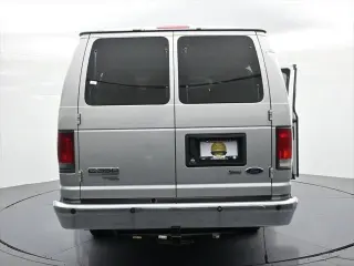 Ford E-Series 2009 E-350 SD Furgoneta de Carga Extendida 3 puertas