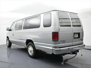 Ford E-Series 2009 E-350 SD Furgoneta de Carga Extendida 3 puertas