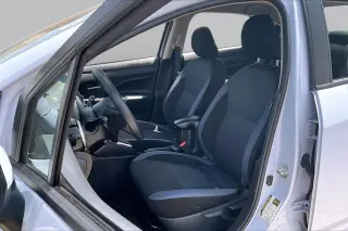 Nissan Versa 2025 SV 4 puertas Sedan