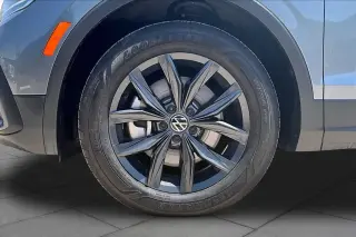 Volkswagen Tiguan 2024 AWD Edición Wolfsburg 4Motion 4 puertas SUV