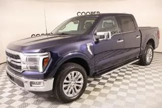 Ford F-150 2024 4x4 Lariat 4 puertas SuperCrew 5.5 pies. SB