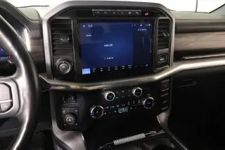 Ford F-150 2024 4x4 Lariat 4 puertas SuperCrew 5.5 pies. SB