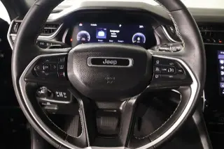 Jeep Grand Cherokee 2023 4x4 Laredo 4 puertas SUV