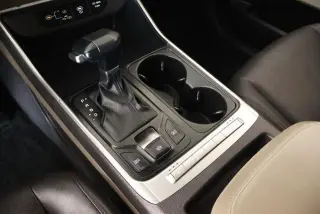 Kia Carnival 2025 LXS 4 puertas Minivan