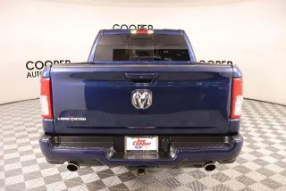 Ram 1500 2023 4x2 Big Horn Cabina Crew de 4 puertas, caja de 5.6 pies