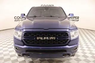 Ram 1500 2023 4x2 Big Horn Cabina Crew de 4 puertas, caja de 5.6 pies