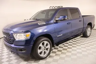 Ram 1500 2023 4x2 Big Horn Cabina Crew de 4 puertas, caja de 5.6 pies