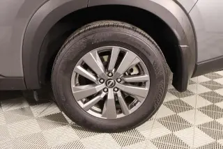 Nissan Pathfinder 2025 SV 4 puertas SUV