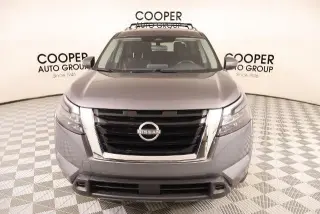 Nissan Pathfinder 2025 SV 4 puertas SUV