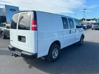 Chevrolet Express 2019 2500 Furgoneta de Carga 3 Puertas