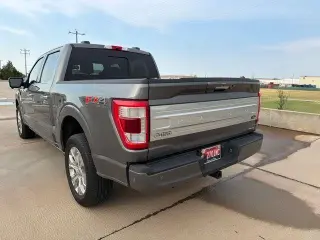 Ford F-150 2021 4x4 XL 4 puertas SuperCrew 5.5 ft. SB
