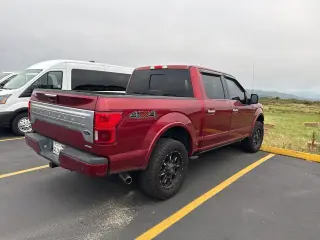 Ford F-150 2018 4x4 Limited 4 puertas SuperCrew 5.5 pies. Caja corta