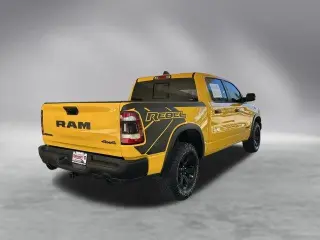 Ram 1500 2023 4x4 Rebel 4 puertas Cabina Crew 5.6 pies. Caja Pickup