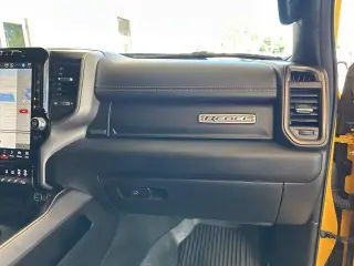 Ram 1500 2023 4x4 Rebel 4 puertas Cabina Crew 5.6 pies. Caja Pickup