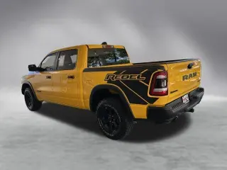 Ram 1500 2023 4x4 Rebel 4 puertas Cabina Crew 5.6 pies. Caja Pickup