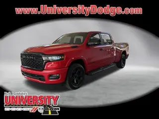 Ram 1500 2025 4x4 Big Horn 4 puertas Cabina Crew 6.4 pies. Caja corta Pickup