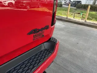 Ram 1500 2025 4x4 Big Horn 4 puertas Cabina Crew 6.4 pies. Caja corta Pickup