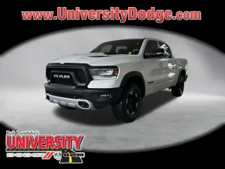 Ram 1500 2021 4x4 Rebel 4 puertas Cabina Crew 5.6 pies. Pickup SB