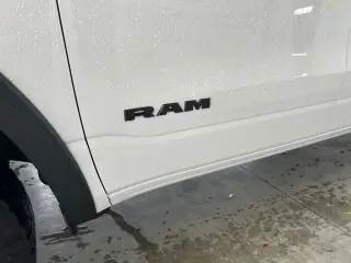 Ram 1500 2021 4x4 Rebel 4 puertas Cabina Crew 5.6 pies. Pickup SB