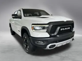 Ram 1500 2021 4x4 Rebel 4 puertas Cabina Crew 5.6 pies. Pickup SB