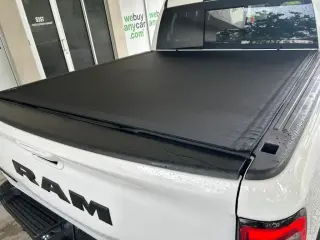 Ram 1500 2021 4x4 Rebel 4 puertas Cabina Crew 5.6 pies. Pickup SB