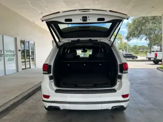 Jeep Grand Cherokee 2018 4x2 Overland 4 puertas SUV