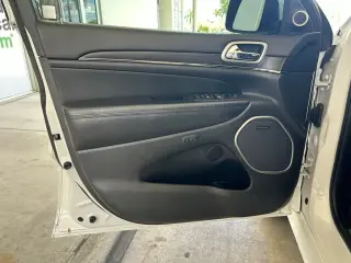 Jeep Grand Cherokee 2018 4x2 Overland 4 puertas SUV