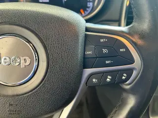 Jeep Grand Cherokee 2018 4x2 Overland 4 puertas SUV