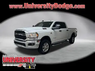 Ram 2500 2023 4x4 Big Horn 4 puertas Cabina Crew 6.3 pies. Caja corta Pickup