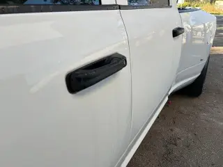 Ram 3500 2023 4x4 Tradesman Cabina doble 4 puertas 8 pies. LB DRW Pickup