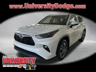 Toyota Highlander Híbrido 2024 AWD XLE 4 puertas SUV