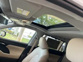 Toyota Highlander Híbrido 2024 AWD XLE 4 puertas SUV