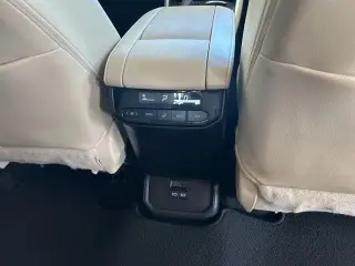Toyota Highlander Híbrido 2024 AWD XLE 4 puertas SUV