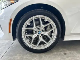 Serie 3 de BMW 2026 AWD 330i xDrive Sedan 4 puertas