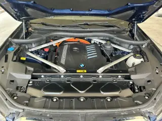 Vehículo de Actividad Deportiva BMW X5 2023 AWD xDrive45e 4 puertas