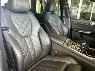 Vehículo de Actividad Deportiva BMW X5 2023 AWD xDrive45e 4 puertas