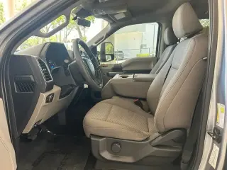 Ford F-350 Super Duty 2022 4x4 King Ranch 4 puertas Cabina Crew 8 pies. LB DRW Pickup