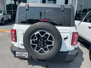 Ford Bronco 2024 4x4 Outer Banks 4 puertas SUV