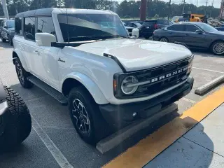 Ford Bronco 2024 4x4 Outer Banks 4 puertas SUV