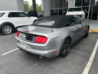Ford Mustang 2022 EcoBoost 2 puertas descapotable