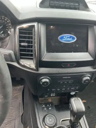 Ford Ranger 2023 4x4 XL 4 puertas SuperCrew 5.1 pies. SB