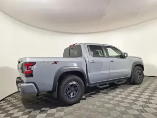 Nissan Frontier 2025 4x2 PRO-X 4 puertas Cabina Crew 5 pies. SB