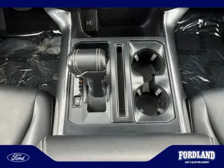 Ford F-150 2023 4x4 XL 4 puertas SuperCrew 5.5 pies SB