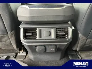 Ford F-150 2023 4x4 XL 4 puertas SuperCrew 5.5 pies SB