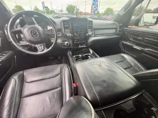 Ram 1500 2022 4x2 Limited 4 puertas Crew Cab 1.93 m Pickup