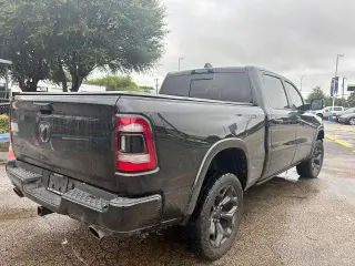 Ram 1500 2022 4x2 Limited 4 puertas Crew Cab 1.93 m Pickup