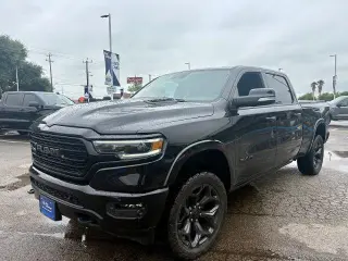 Ram 1500 2022 4x2 Limited 4 puertas Crew Cab 1.93 m Pickup