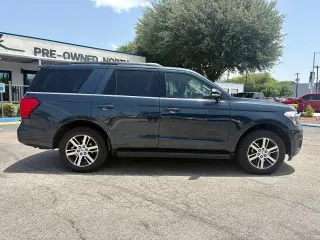 Ford Expedition 2024 4x2 XLT 4 puertas SUV